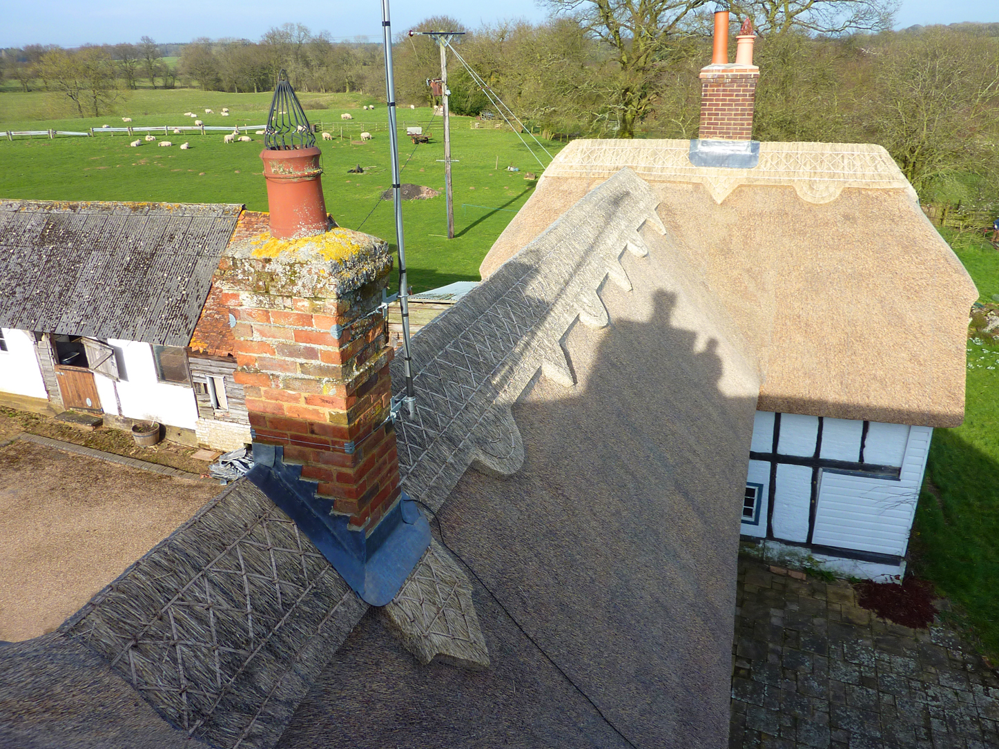 Thatch-Stockgrove-roofshot
